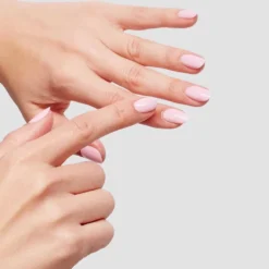 OPI Nature Strong Glow Up Nail & Cuticle Oil 8ml