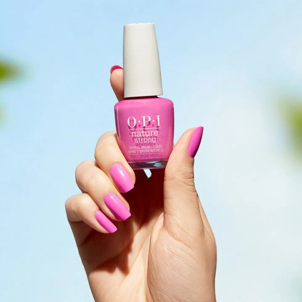 OPI Nature Strong Nail Lacquer - Let Nature Take Its Quartz 15ml
