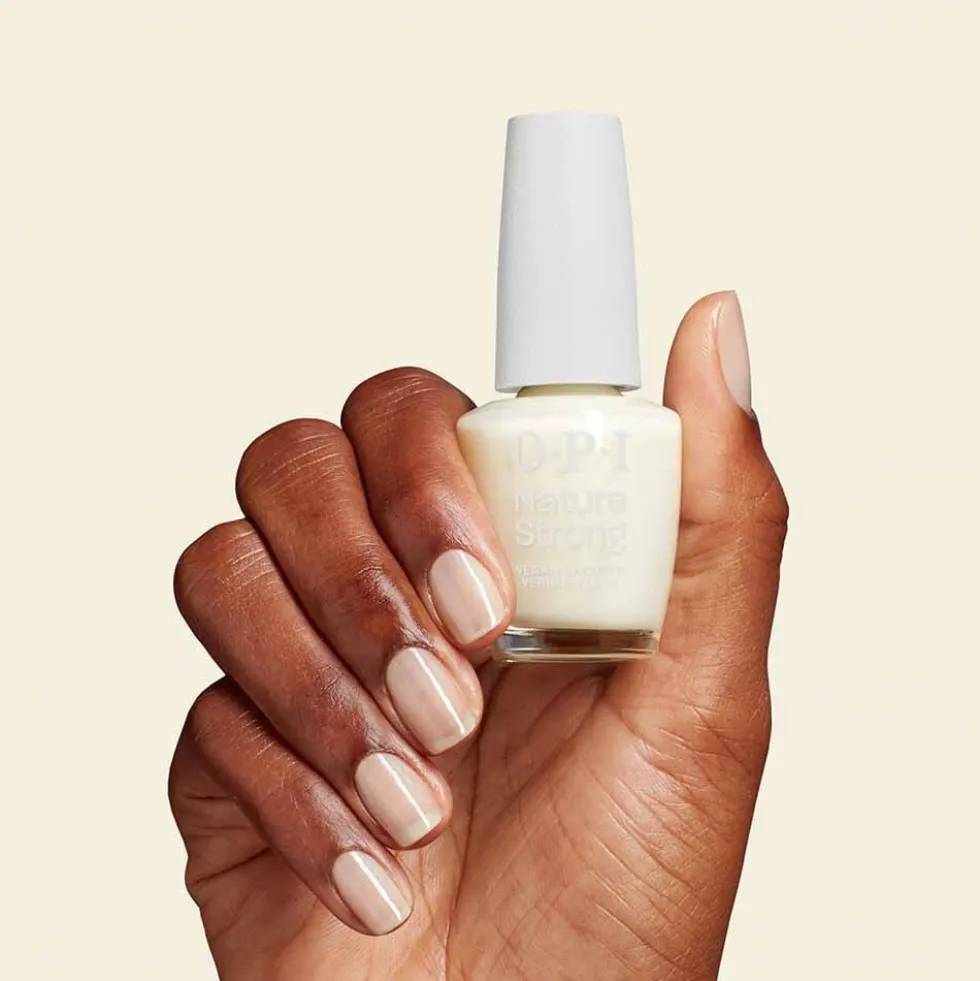 OPI Nature Strong Nail Lacquer - Let Nature Take Its Quartz 15ml