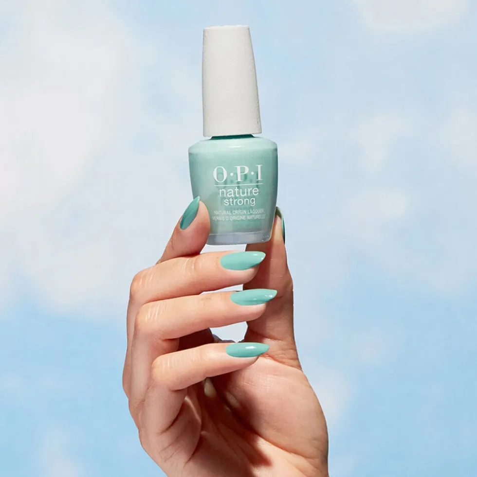 OPI Nature Strong Nail Lacquer - Let Nature Take Its Quartz 15ml