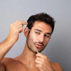 Tweezerman Dermaplaner Facial Razor
